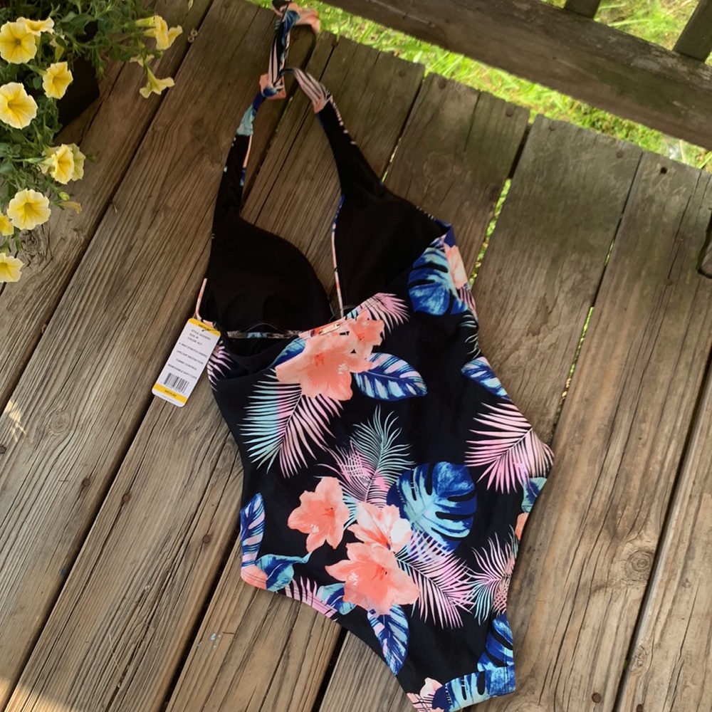 NWT DKNY Tropical Print Hibiscus Palm Swimsuit One Piece Size Medium $118 - Picture 8 of 15